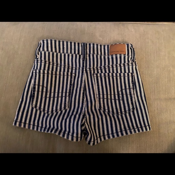 american eagle shorts - Picture 2 of 3